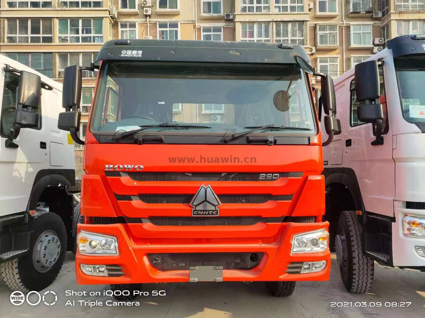 SINOTRUK HOWO 6x4 10 Wheeler Cargo Truck الشاسيه